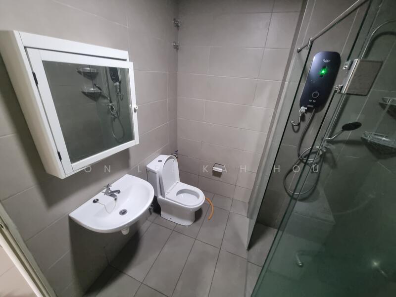 Condominium for Rent at Mutiara Ville - Don Lee Kah Hou - Bathroom - PropertyGuru.com.my