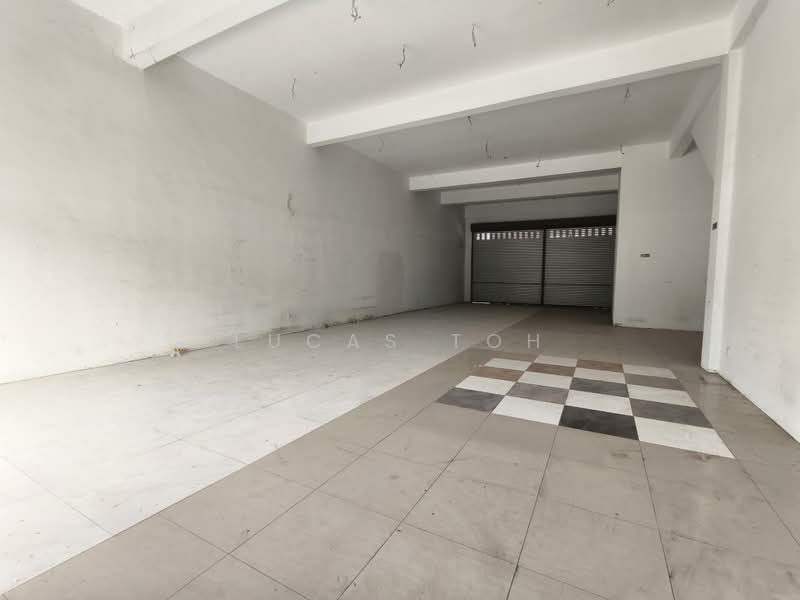 Shop for Rent in Puncak Alam (Selangor) - Lucas Toh - Interior - PropertyGuru.com.my