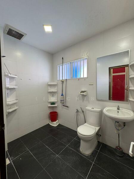 taman melur untuk Untuk Dijual - RM 750,000, Apr 2026 - Bathroom - PropertyGuru.com.my