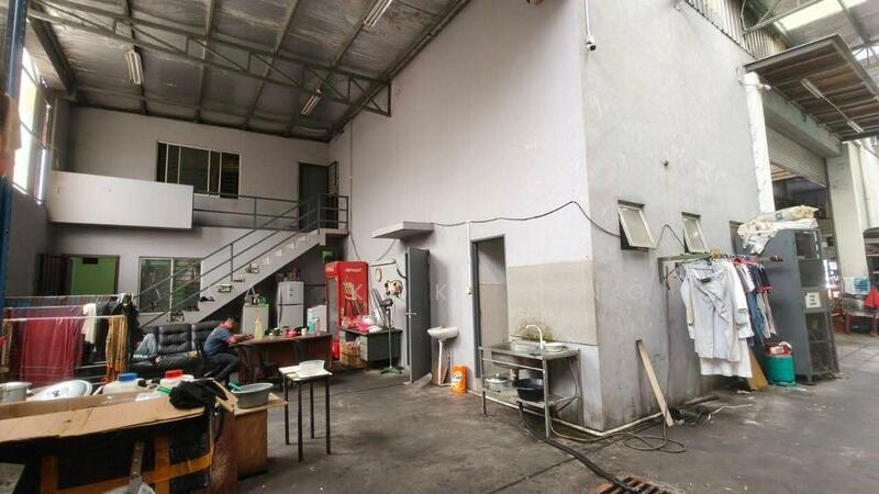 Semi-D Factory for Sale in Taman Impian Emas (Skudai) - Lai Kok Seng - Interior - PropertyGuru.com.my