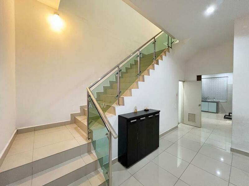 Mount Austin Mount Austins untuk Untuk Disewa - RM 3,000 /bulan, Mac 2026 - Entrance - PropertyGuru.com.my