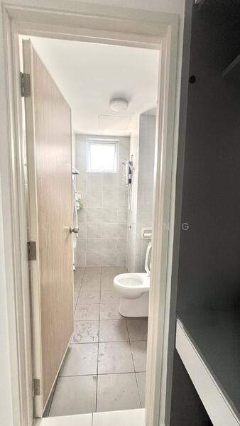 Kondominium untuk Disewa di i-Santorini - Camy Teng - Bathroom - PropertyGuru.com.my