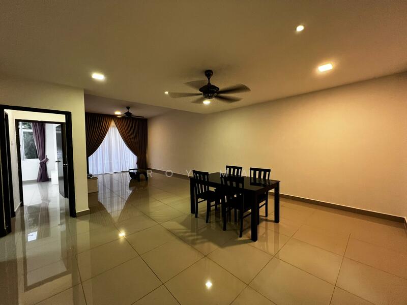 Townhouse for Sale in Puchong (Selangor) - Roy Ma - Living Room - PropertyGuru.com.my