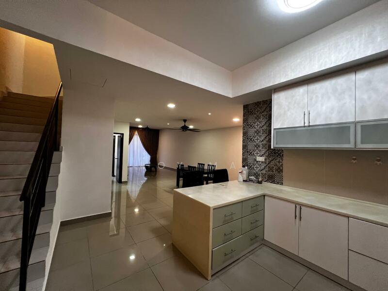 Townhouse for Sale in Puchong (Selangor) - Roy Ma - Kitchen - PropertyGuru.com.my