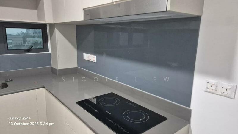 Sinaran @ Utropolis untuk Untuk Disewa - RM 2,500 /bulan, Feb 2026 - Kitchen - PropertyGuru.com.my