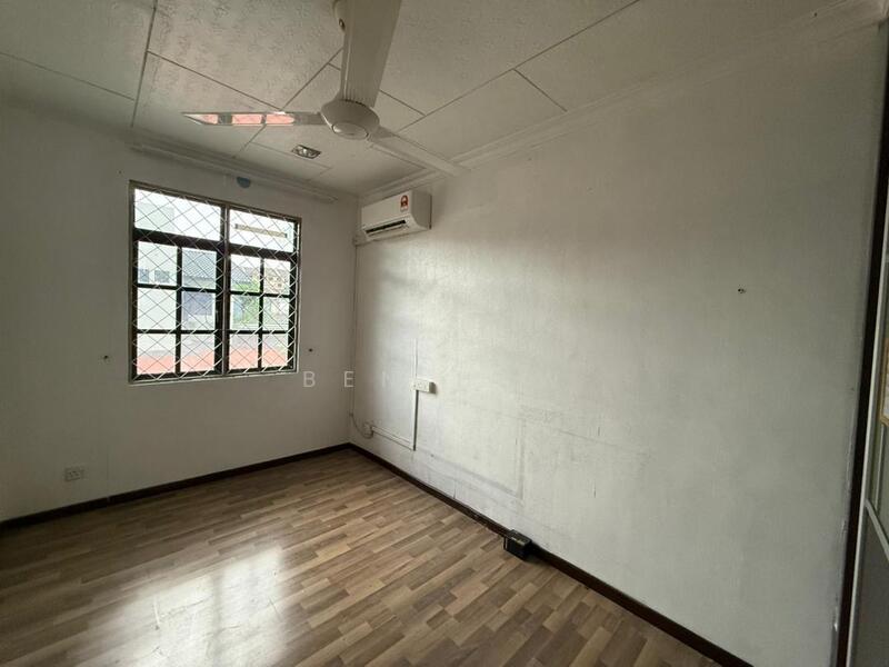 Untuk Disewa - Lorong Kenari