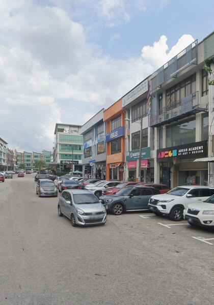 Shop for Rent in Taman Molek (Johor Bahru) - Hiew Y.F - Exterior - PropertyGuru.com.my