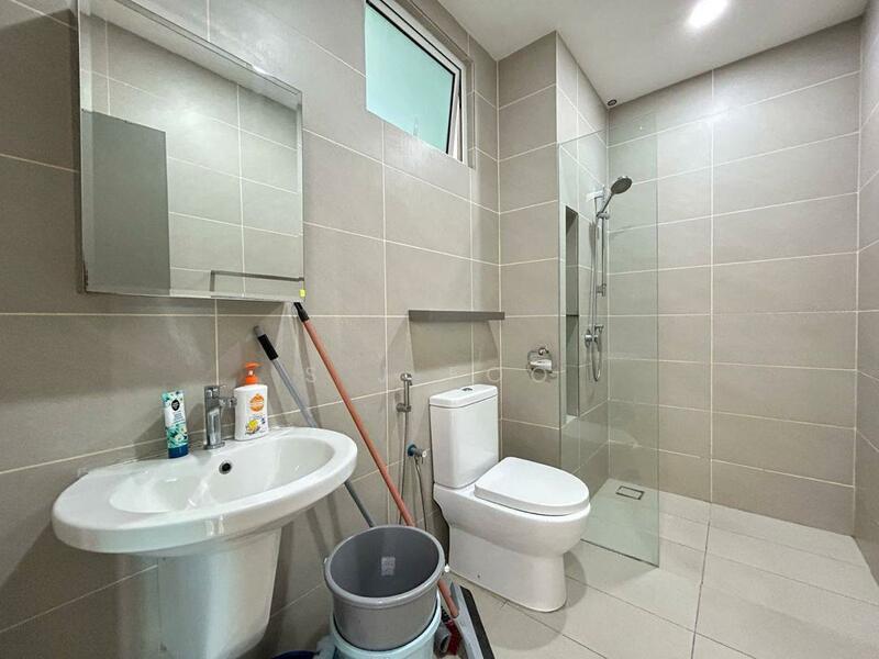 Setia Pinnacle untuk Untuk Dijual - RM 620,000, Mac 2026 - Bathroom - PropertyGuru.com.my