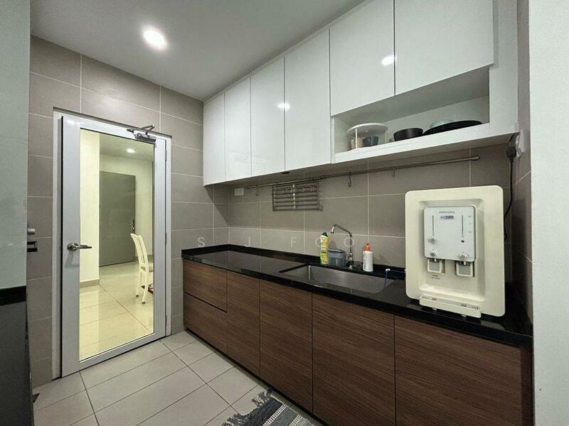 Setia Pinnacle untuk Untuk Dijual - RM 620,000, Mac 2026 - Kitchen - PropertyGuru.com.my