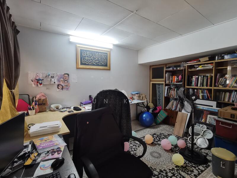 Untuk Dijual - Taman Desa