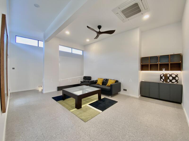 Entrance waiting area