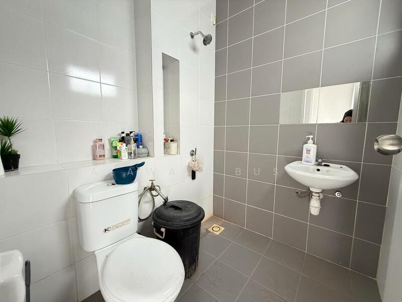 2-storey Terraced House for Sale in Eco Grandeur (Puncak Alam) - Salawati Busro - Bathroom - PropertyGuru.com.my