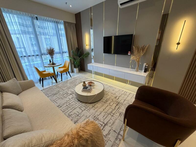 Servis Apartment untuk Dijual di Golden Crown Residence - Sean Tiew - Living Room - PropertyGuru.com.my