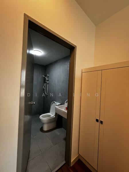 M Vertica untuk Untuk Disewa - RM 2,800 /bulan, Mac 2026 - Bathroom - PropertyGuru.com.my