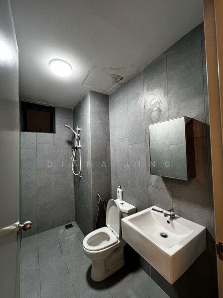 M Vertica untuk Untuk Disewa - RM 2,800 /bulan, Mac 2026 - Bathroom - PropertyGuru.com.my