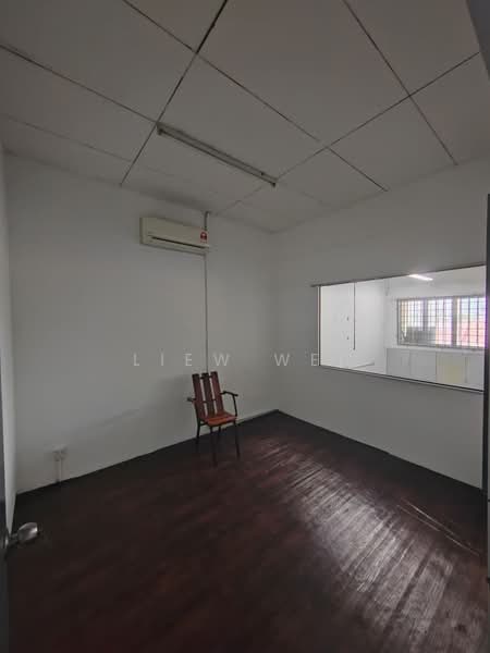 Kedai / Pejabat untuk Disewa di Taman Equine (Seri Kembangan) - Wei Liew - Interior - PropertyGuru.com.my