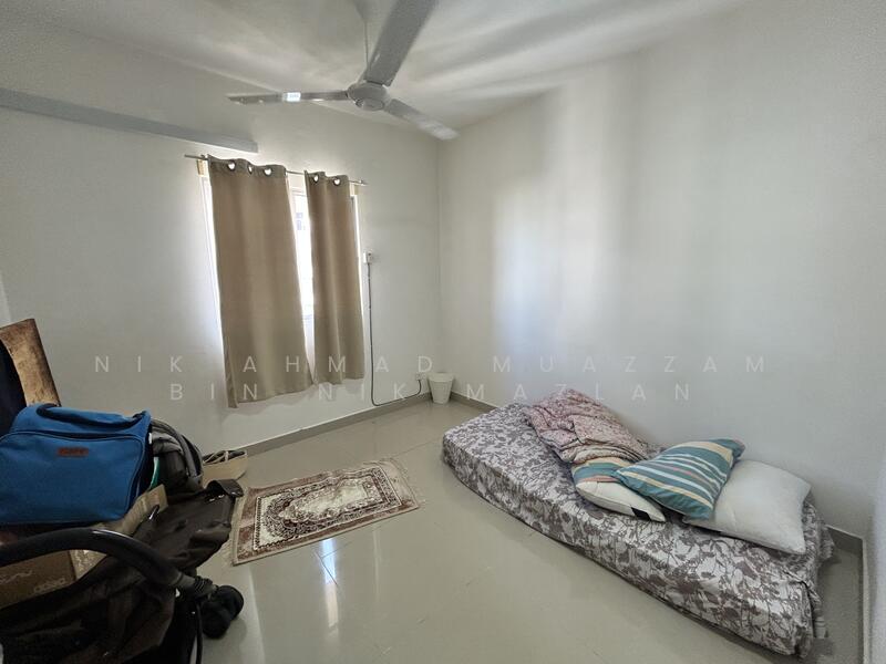 Apartment for Sale at Pangsapuri Seri Mutiara - Nik Ahmad Muazzam Bin Nik Mazlan - Bedroom - PropertyGuru.com.my