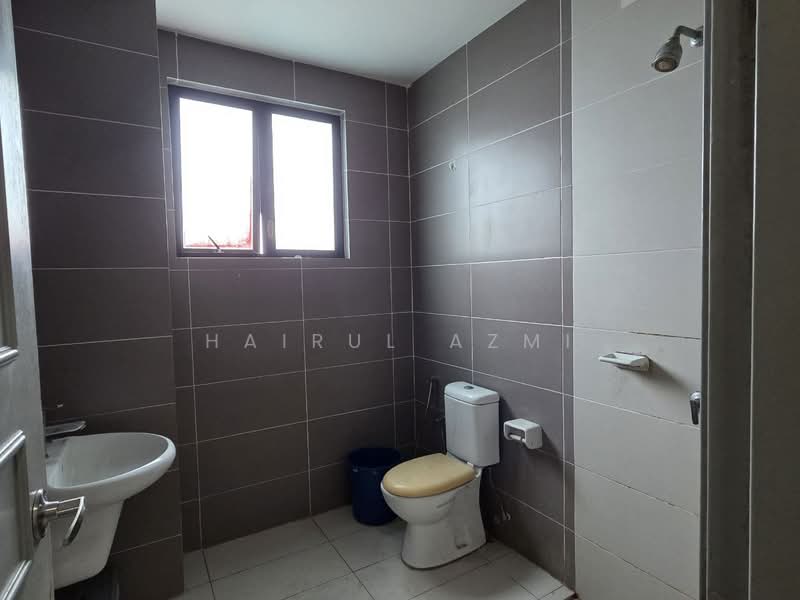 Zircona untuk Untuk Disewa - RM 3,000 /bulan, Mac 2026 - Bathroom - PropertyGuru.com.my