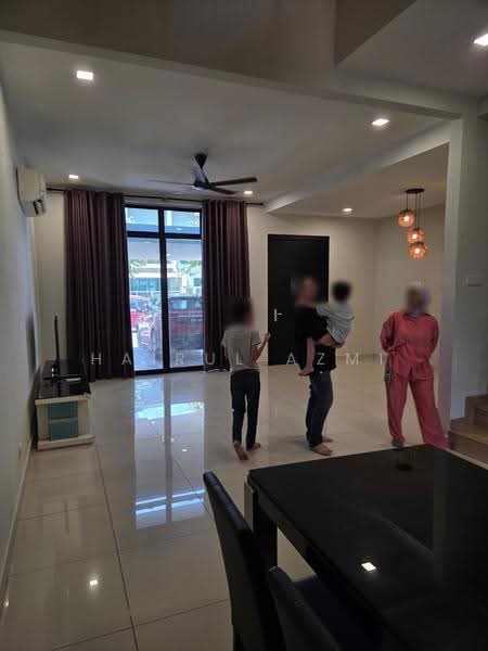 2-storey Terraced House for Rent in Alam Impian (Shah Alam) - Hairul Azmi - Living Room - PropertyGuru.com.my