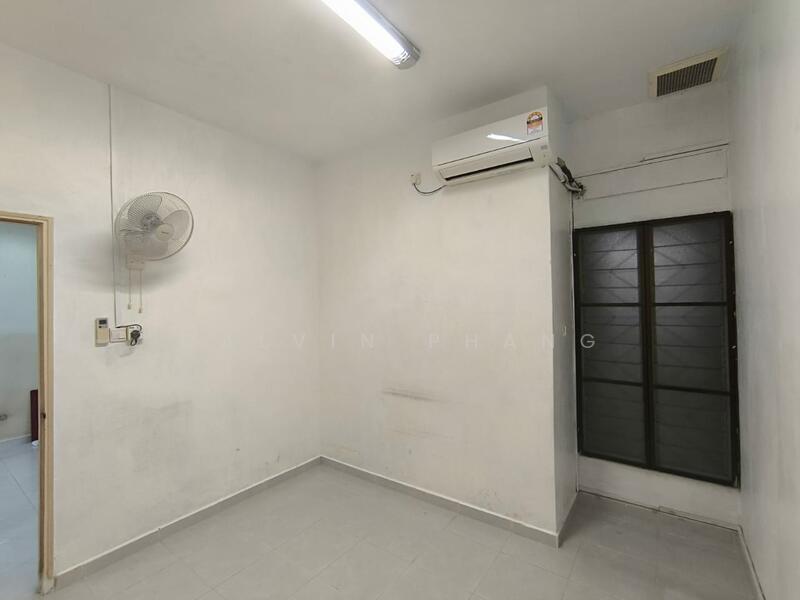 1-storey Terraced House for Sale in Johor Bahru (Johor) - Calvin Phang - Interior - PropertyGuru.com.my