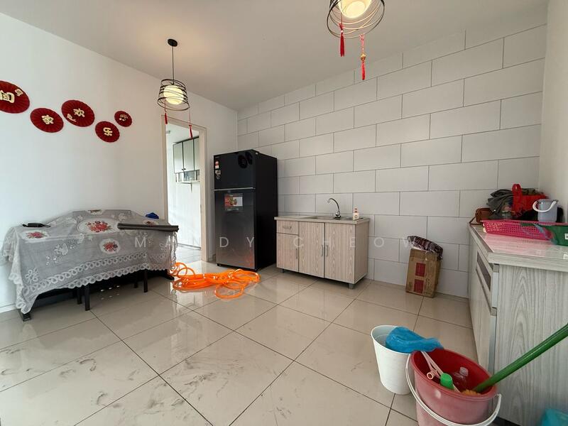 Rumah Teres untuk Dijual di Tamansari (Rawang) - Mandy Cheow - Kitchen - PropertyGuru.com.my