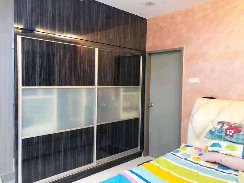 Condominium for Sale at Casa Tropika - Hann . - Master room - PropertyGuru.com.my