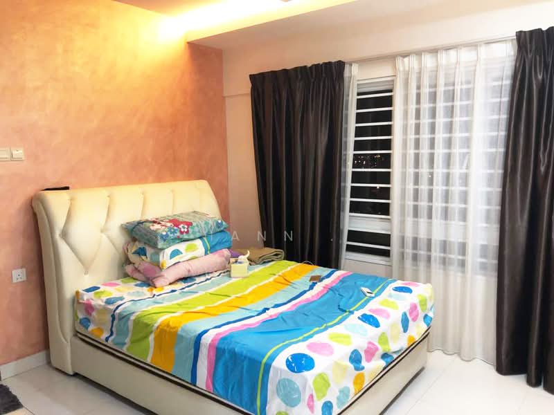 Condominium for Sale at Casa Tropika - Hann . - Master room - PropertyGuru.com.my