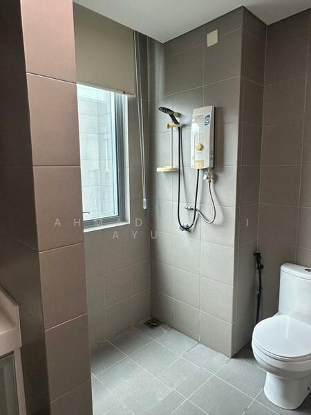 Mercu Summer Suites untuk Untuk Disewa - RM 2,700 /bulan, Feb 2026 - Bathroom - PropertyGuru.com.my