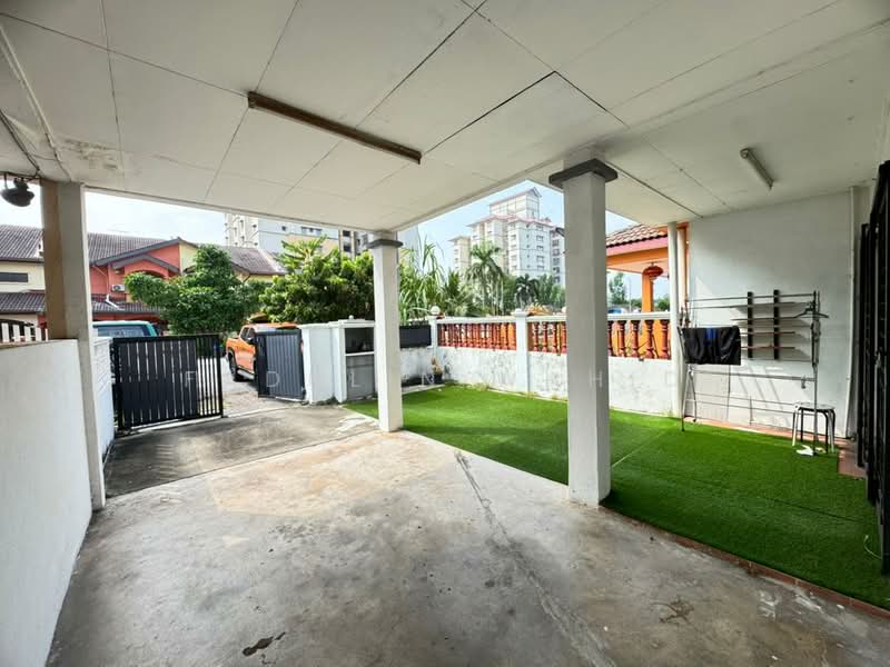 Rumah Teres 2 Tingkat untuk Dijual di Seksyen 7 (Shah Alam) - Fadhlin Wahid - Exterior - PropertyGuru.com.my