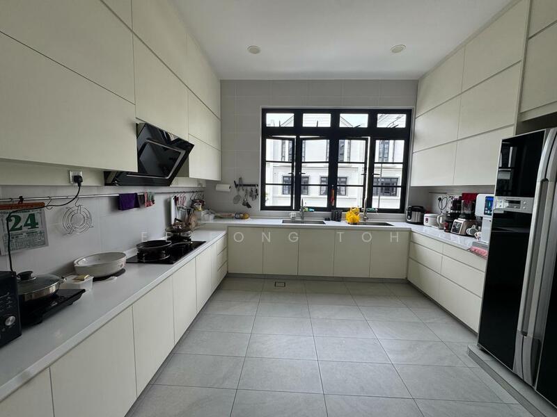 2.5-storey Terraced House for Sale in Eco Botanic (Iskandar Puteri (Nusajaya)) - Ee Fong Toh - Kitchen - PropertyGuru.com.my