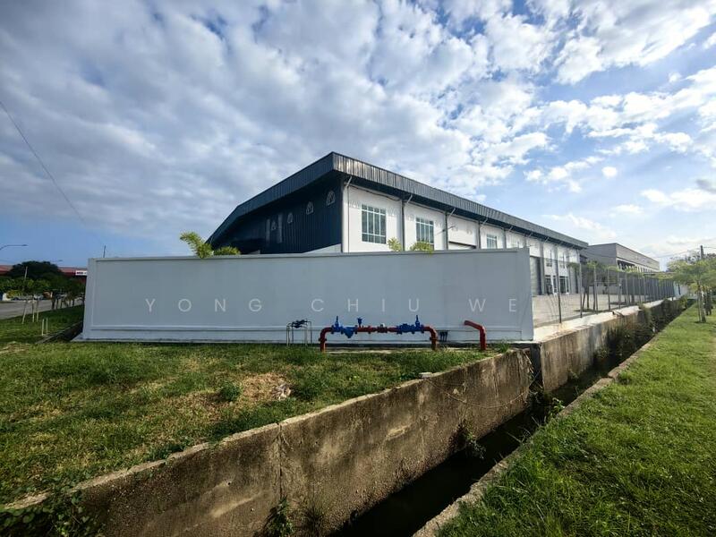Warehouse for Rent in Pengkalan Chepa (Kemumin) - Yong Chiu Wee - Exterior - PropertyGuru.com.my