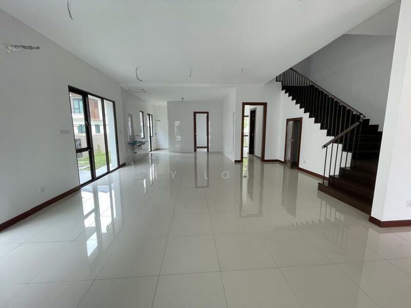 Semi-Detached House for Sale in Rawang (Selangor) - MY Loh - Living Room - PropertyGuru.com.my