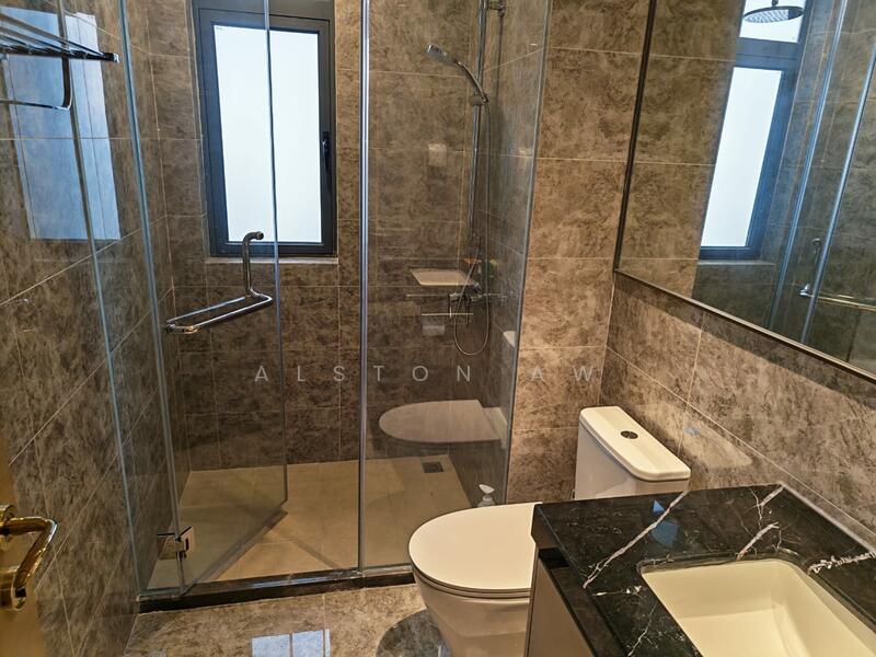 R&F Princess Cove Phase 1 untuk Untuk Disewa - RM 3,900 /bulan, Mac 2026 - Bathroom - PropertyGuru.com.my