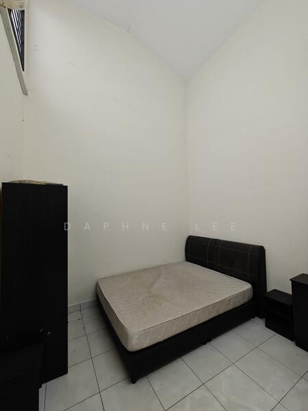 Terraced House for Rent in Taman Mount Austin (Tebrau) - Daphne Lee - Bedroom - PropertyGuru.com.my