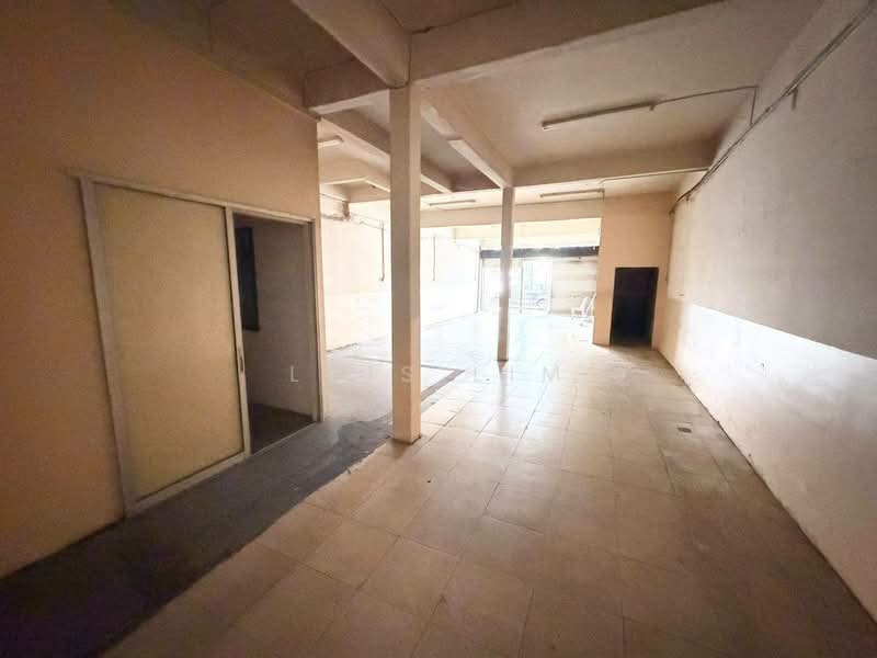 Shop for Rent in Taman Sri Tebrau (Johor Bahru) - Luis Lim - Interior - PropertyGuru.com.my