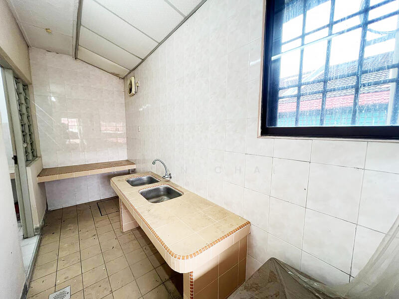 Rumah Teres 1 Tingkat untuk Dijual di Batu Gajah (Perak) - Kevin Chai - Wet Kitchen - PropertyGuru.com.my
