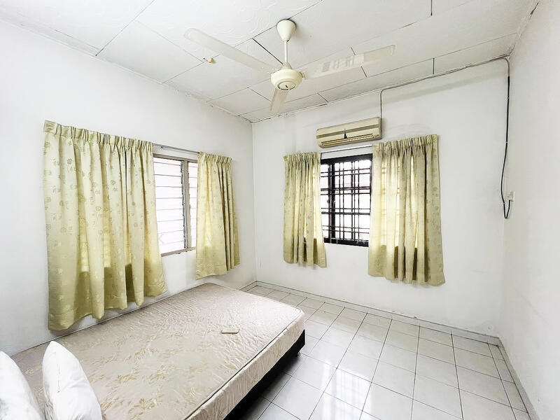 Rumah Teres 1 Tingkat untuk Dijual di Batu Gajah (Perak) - Kevin Chai - Bedroom 2 - PropertyGuru.com.my