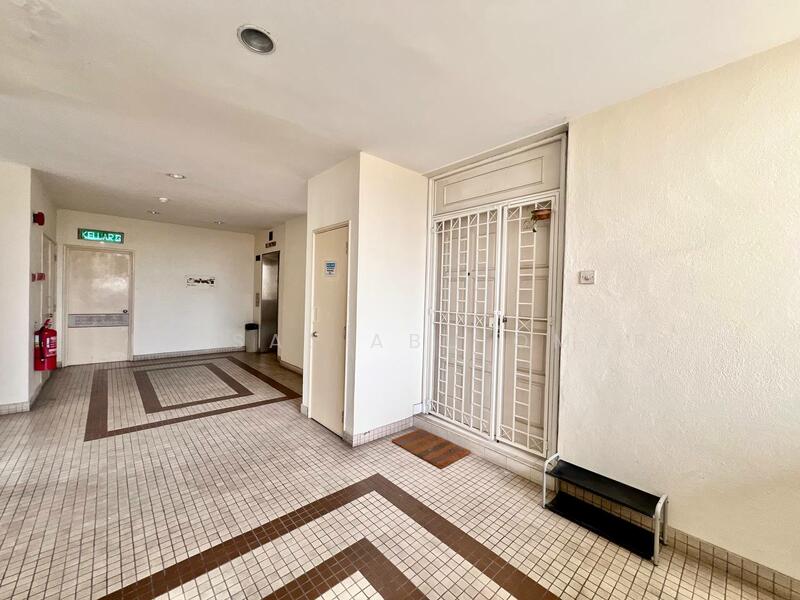 Tivoli Villas untuk Untuk Dijual - RM 868,000, Mac 2026 - Entrance - PropertyGuru.com.my