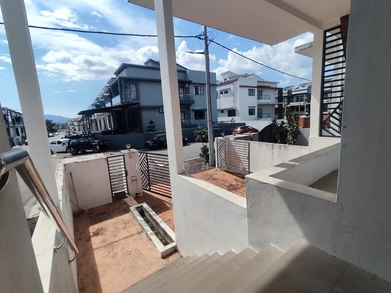 NADINE @ IPOH SOUTH PRECINCT, Panorama Lapangan Perdana untuk Untuk Dijual - RM 539,000, Mac 2026 - Exterior - PropertyGuru.com.my