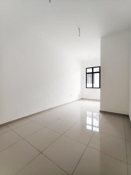 Terraced House for Sale in Bandar Putra (Kulai) - Win Tan - PropertyGuru.com.my