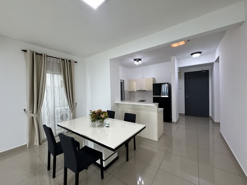 Kondominium untuk Disewa di Casa Tropicana - Max Tan - Dining Room - PropertyGuru.com.my