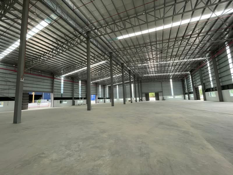 Warehouse for Rent in Kota Puteri (Batu Arang) - Mori Ng - Interior - PropertyGuru.com.my
