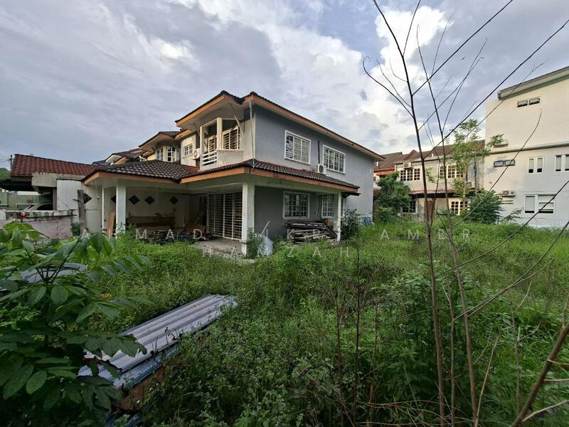2-storey Terraced House for Sale in Taman Saujana Puchong (Seri Kembangan) - Ahmad Fikri Amer Hamzah - Exterior - PropertyGuru.com.my