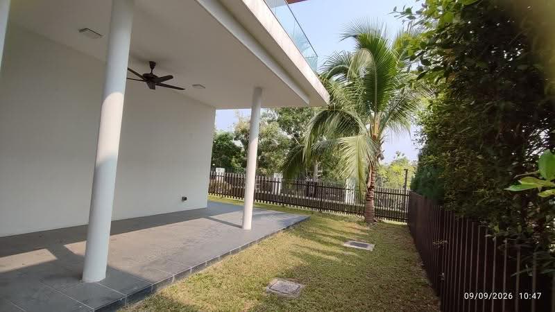 Semi-Detached House for Sale in Kota Kemuning (Shah Alam) - ET Cheah - Side View - PropertyGuru.com.my