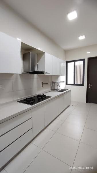 Semi-Detached House for Sale in Kota Kemuning (Shah Alam) - ET Cheah - Kitchen - PropertyGuru.com.my