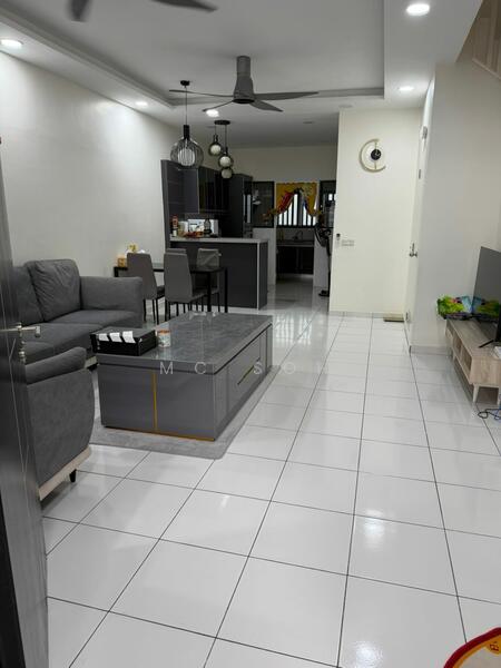 2-storey Terraced House for Rent in Setia Alam (Selangor) - MC Soh - Living Room - PropertyGuru.com.my