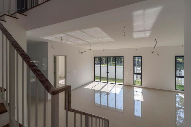 Semi-Detached House for Sale in Shah Alam (Selangor) - Vitas Tan - Living Room - PropertyGuru.com.my