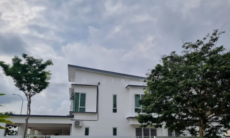 2-storey Terraced House for Sale in Bandar Sri Sendayan (Negeri Sembilan) - Ong Jia Hui - Exterior - PropertyGuru.com.my