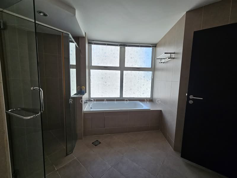 Condominium for Sale at Gurney Paragon - Ronald Ng - Bathroom - PropertyGuru.com.my