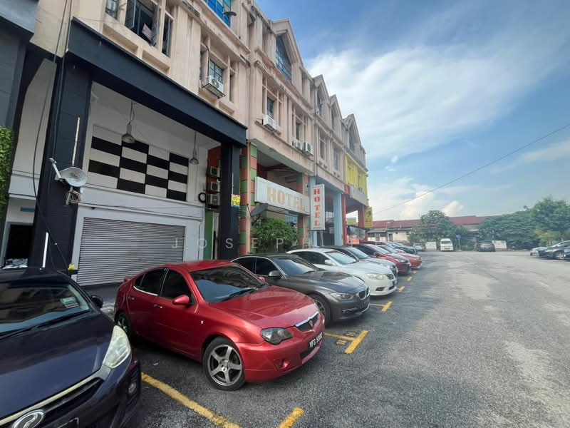 Shop for Sale in Kepong (Kuala Lumpur) - Joseph Ee - Exterior - PropertyGuru.com.my